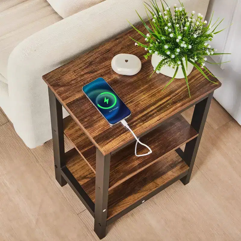 Table de chevet moderne avec station de recharge, Table d'appoint avec étagère de rangement pour chambre ou salon, Petits espaces, Noir/Marron/Blanc