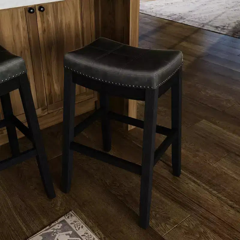 Tabouret de bar sans dossier en similicuir 31