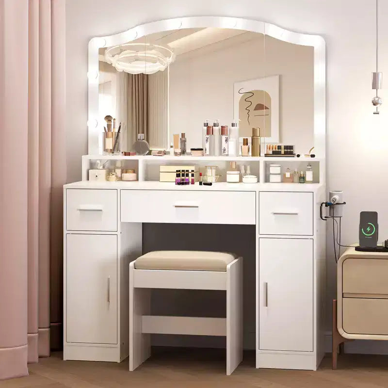 Table de Coiffeuse avec Miroir Éclairé, Table de Maquillage avec 3 Tiroirs et Multiprise pour Filles et Femmes