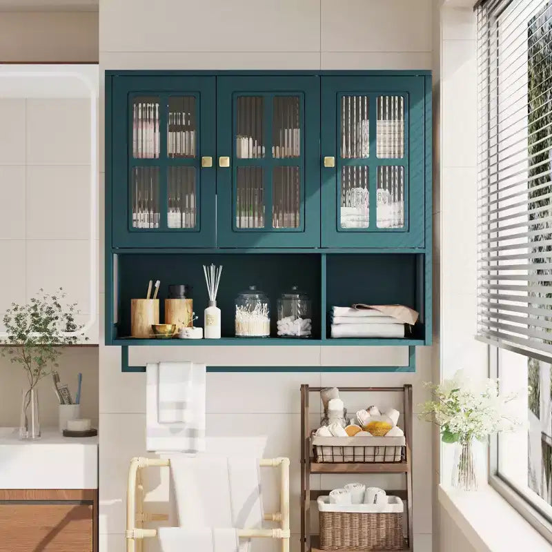 Meuble mural de salle de bain, armoire murale en bois à 3 portes avec espace de rangement ouvert et caché, armoire à pharmacie avec porte vitrée et porte-serviettes